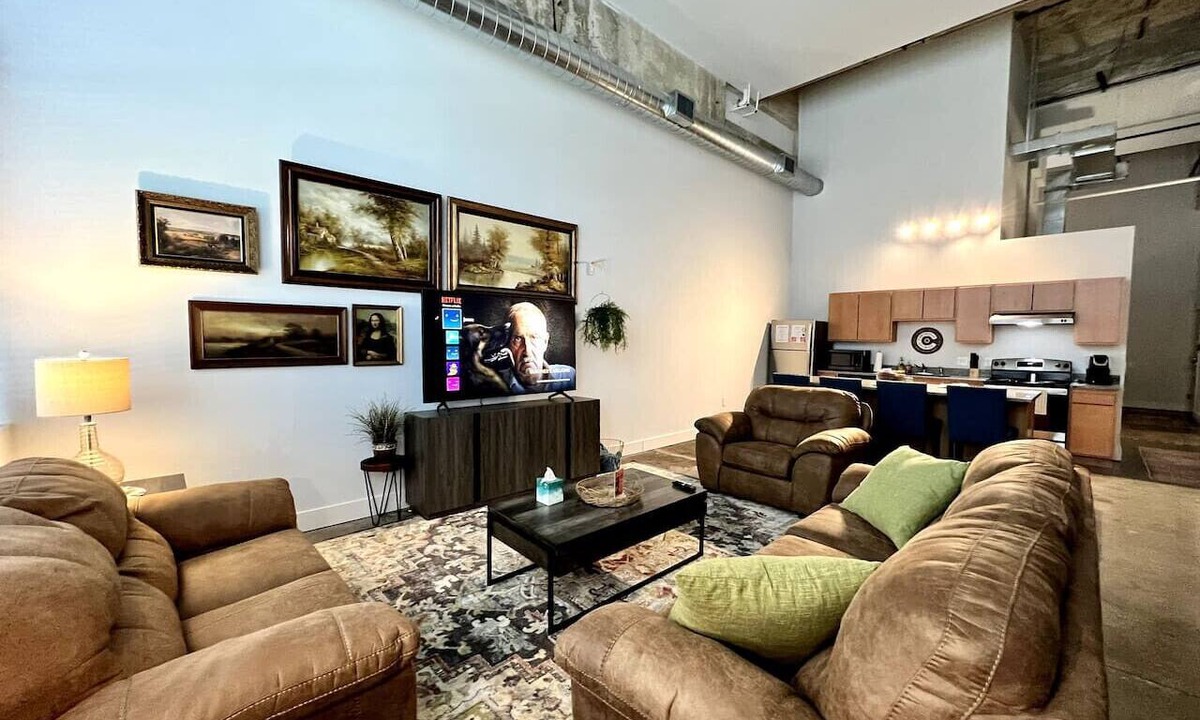Otterbien Home Apartment | 5111 Peters Cartridge - NEW · New Industrial One Bedroom Near Mason/Kings Island