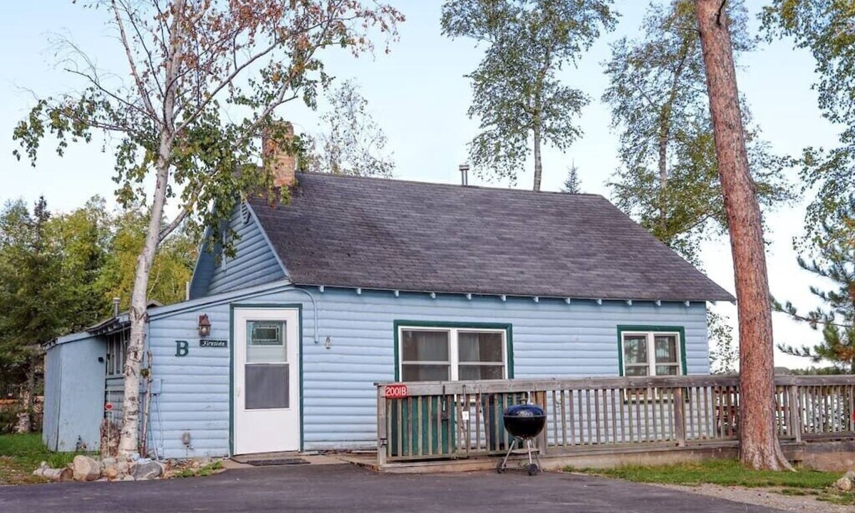 Tower Cabin | Bayview Fireside Cabin