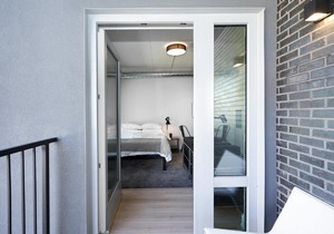 The Belmont Studio No.2 by Zencity in Chicago