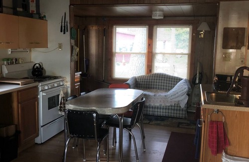 Honor Cabin | Affordable Family Fun on the Platte Lakes Van Hammen Cottage #1