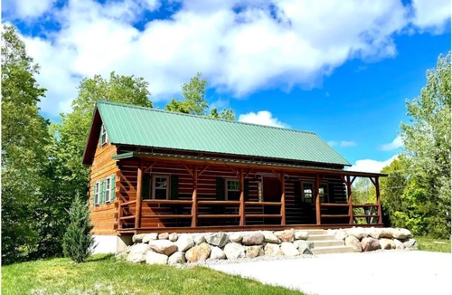 Thompsonville Cabin | Betsie River Log Cabin near Crystal Mountain!