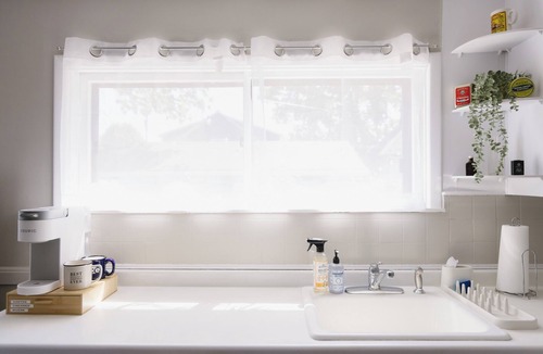 Marshland House | Charming 1BR house with WiFi, AC, Private Patio + Cruiser Bikes & Grill Add-Ons