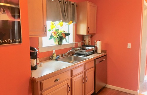 Springfield House | Cozy & Spacious Entire Home in Springfield