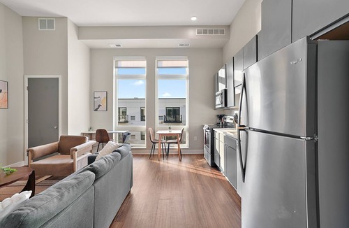 Downtown Minneapolis Apartment | CozySuites Marquee