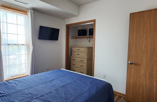 Port Washington Apartment | Cute apartment with view of Lake Michigan located downtown Port Washington, WI.