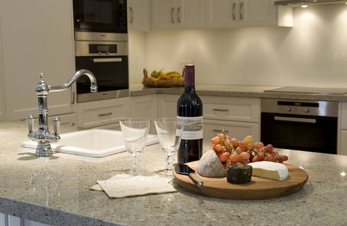 Wattle Grove Villa | Enjoy a slice of heaven