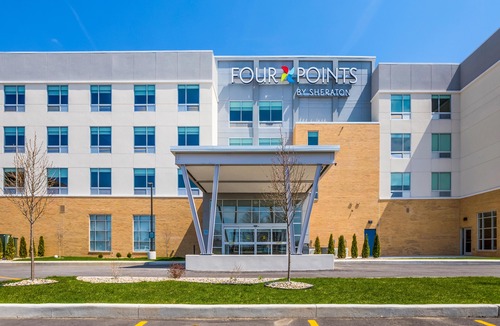 Simonton Lake Hotel | Four Points by Sheraton Elkhart