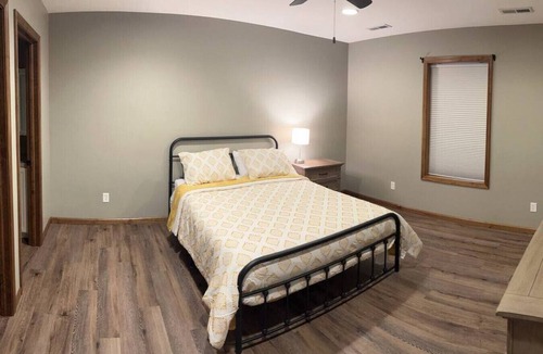 Angola House | Fox Lake Road Bungalow (Near Trine University)