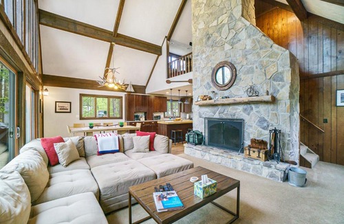 Michaywe House | Game Room Cabin Pool & Winter Hot Tub Access