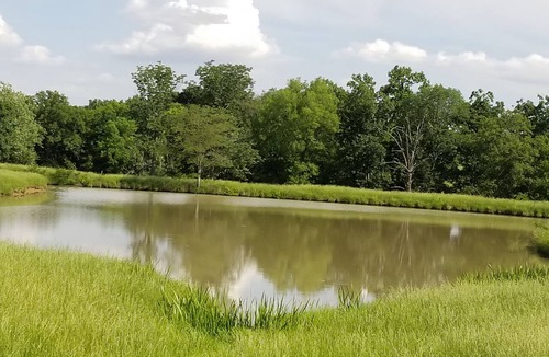 Lakewood House | LAKE SHELBYVILLE PRIVATE FISHING GET-AWAY sleeps 4