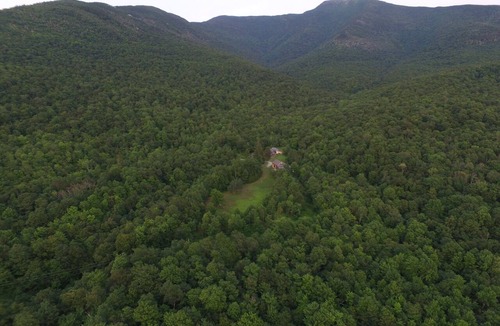 Underhill Cabin | Magical Mountain Hide Away