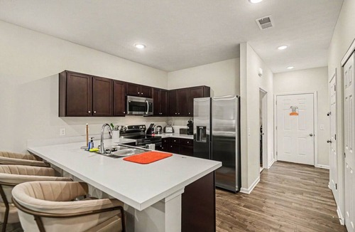 Parkdale House | New Modern Duplex | 2 Bed, 2 Bath | Cincinnati