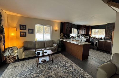 Melrude Cabin | Quiet Waterfront Cabin Retreat · Large Private Pond, Hot Tub & Room to Roam!