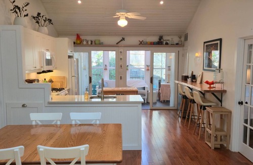 Michigan City Cottage | Relaxing Woodsy Cottage Retreat: Perfect for Families & Friends [Sleeps 8]