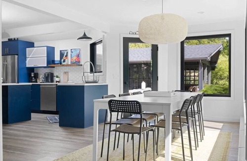 Leland House | River's Edge