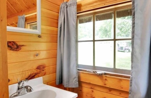 Bloomington Cabin | Rustic Cabin with Views in Bloomington