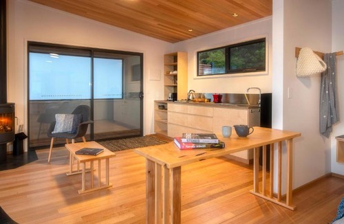Glamorgan-spring Bay Council Cabin | Spring Bay Mill