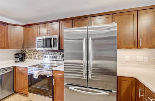 Lake Delton Condo | The Williamson`s Waterfront Condo
