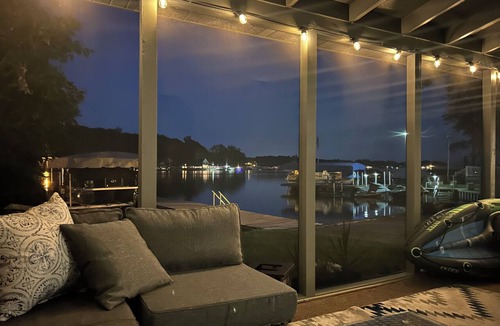 Paw Paw Lake Cabin | Waterfront Curvy Cabin on Paw Paw Lake - Memories Made Here!