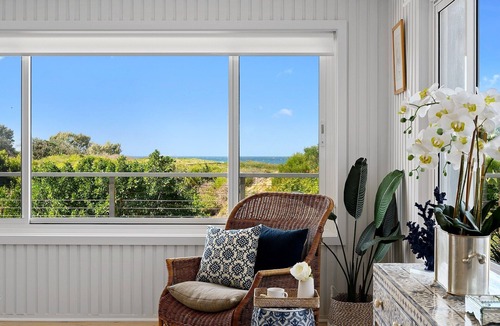 Sapphire Beach House | Zephyr Private beachfront, pet-friendly home for the discerning traveller