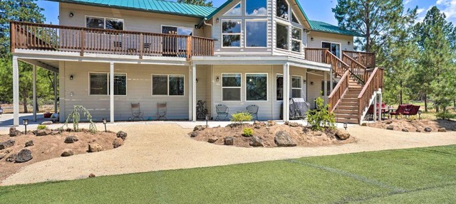 10-Acre Bend Home Less Than 4 Mi to Old Mill District in Bend