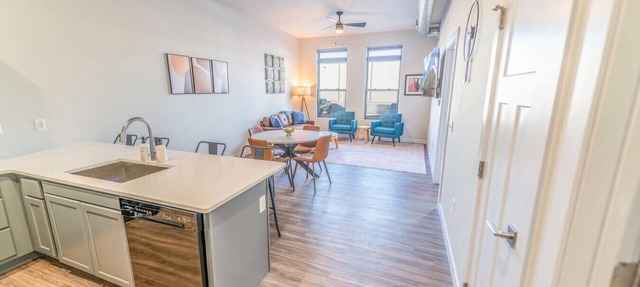 1br Apartment/Downtown/UWEC/Hospital/Clinic in Eau Claire