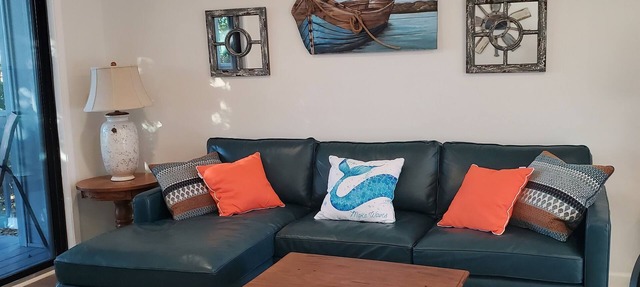 2/2 condo daphne Al. in Daphne