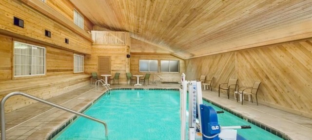 2 Efficient Rooms w/Free Breakfast, Ideal for Business Travelers just off Hwy 6 in Atlantic