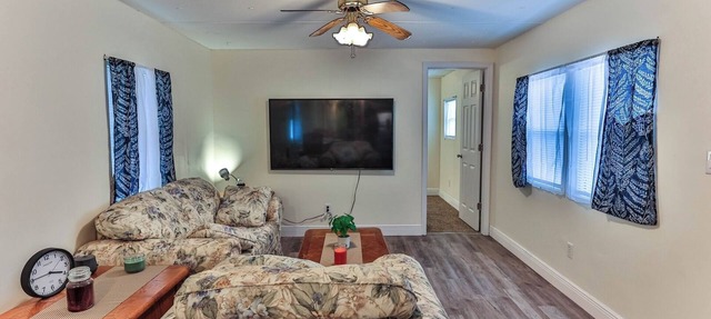 2BR + BBQ Near Silver Springs + Add-On Room in Citra
