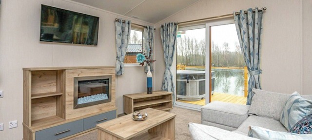 3 bedroom accommodation in Carnforth in Carnforth