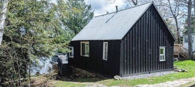 #4 Cozy Muskoka Lake Cottages in Port Carling