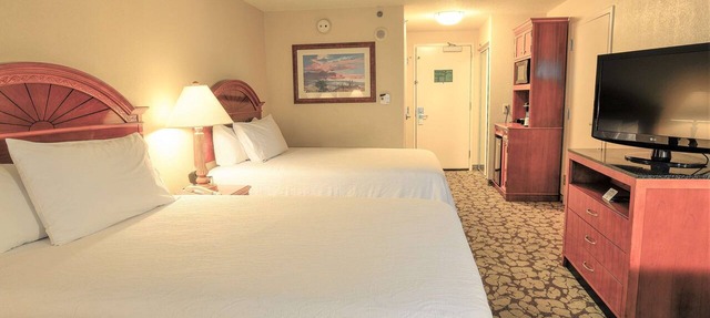 4 Pet-Friendly Units | Outdoor Pool, Free Breakfast | CityCentre - 5.8 miles in Houston