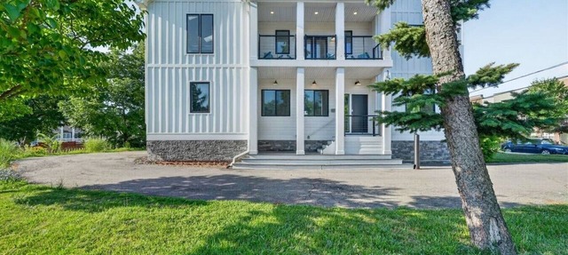 6BR White House Retreat - 5-Min Walk To Stadium in Ann Arbor