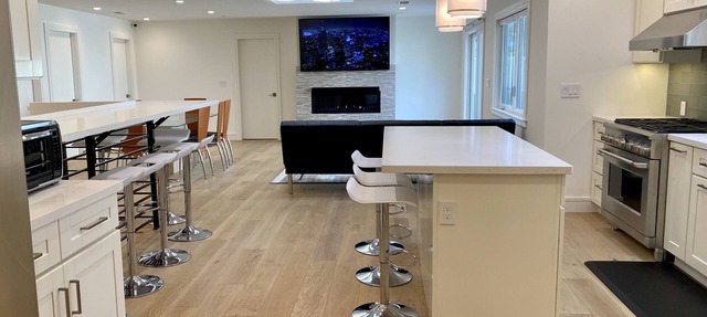 8 BR 8 bath, Great for Groups/Retreats, Complete New Renovation, Walk Downtown in San Mateo