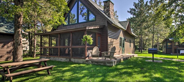 Alluring Nisswa Cabin on Gull Lake w/Fireplace! in Nisswa