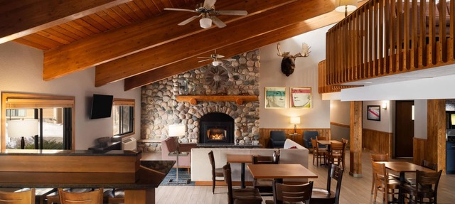 AmericInn by Wyndham Tofte Near Lake Superior in Tofte
