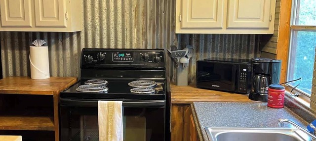 Basic Accommodation In Cedar Creek/Bastrop in Cedar Creek