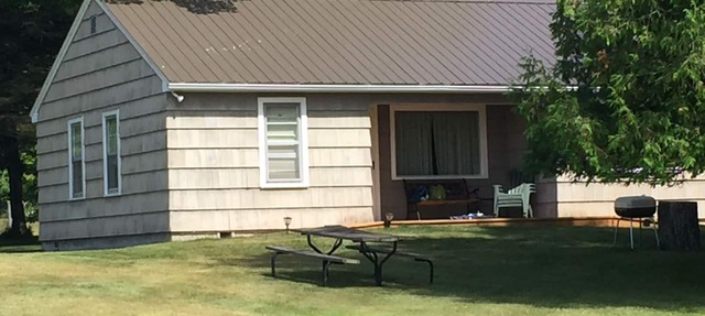 Beach, dockage, fishing, sunsets. Make memories at Shellswick's Spring Beach. in Washington