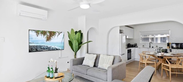 Beachfront Escape Broadbeach in Broadbeach