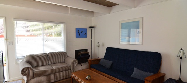 Beachside Aptos - Quick Walk to Beach, Pet Friendly, WIFI, Washer & Dryer in Aptos