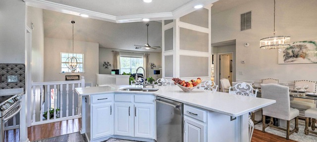 Beautiful Hampton Home w/Gazebo & Backyard! in Hampton