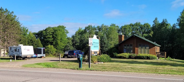 Beautiful home right on the ATV and Snowmobile trail! in Lakewood