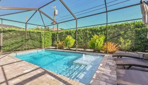Bella Casa at the Beach 4 bd Rms 2 En-Suites in Naples