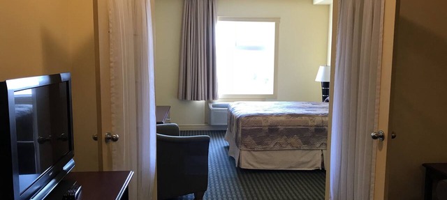 Big Lake Inn in Slave Lake