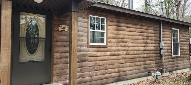 Blue Spruce Cabin Getaway in Vowinckel