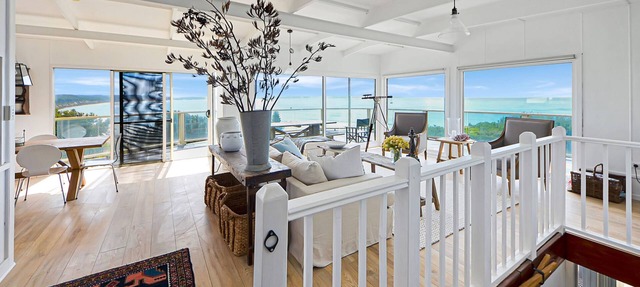 Breathtaking views over Bridgewater Bay in Cape Bridgewater