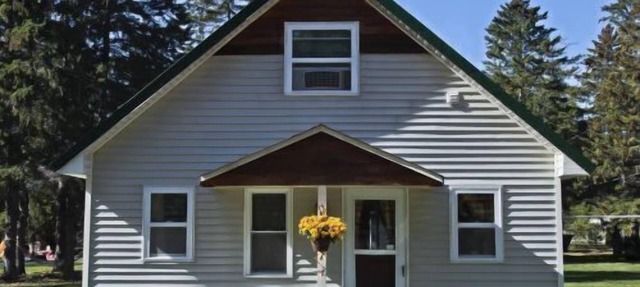 Cabin #7 - Northwoods Retreat in Carp Lake