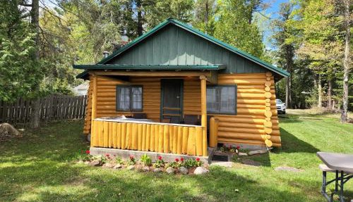 Cabin on the Lake in Rapid City