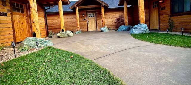 Cedar Mountain - Suite C in Grants Pass