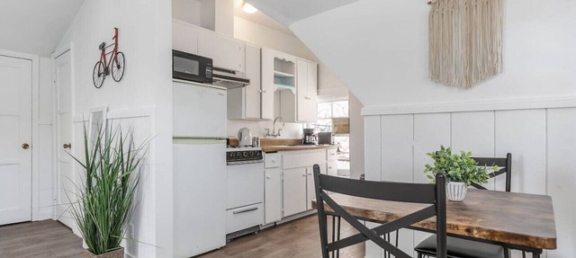 Centrally Located Studio, Ideal for Long Term in Los Angeles